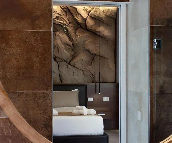 Palazzo Ferrucci Luxury * كالياري