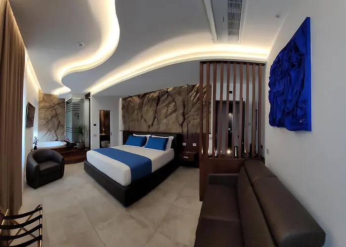 Palazzo Ferrucci Luxury * كالياري